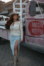 Load image into Gallery viewer, The Taos