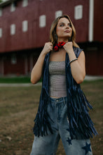 Load image into Gallery viewer, DAKOTA WEST 4 LAYER SHORT VEST