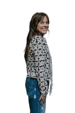 Load image into Gallery viewer, Cropped Daisy Fringe Jacket