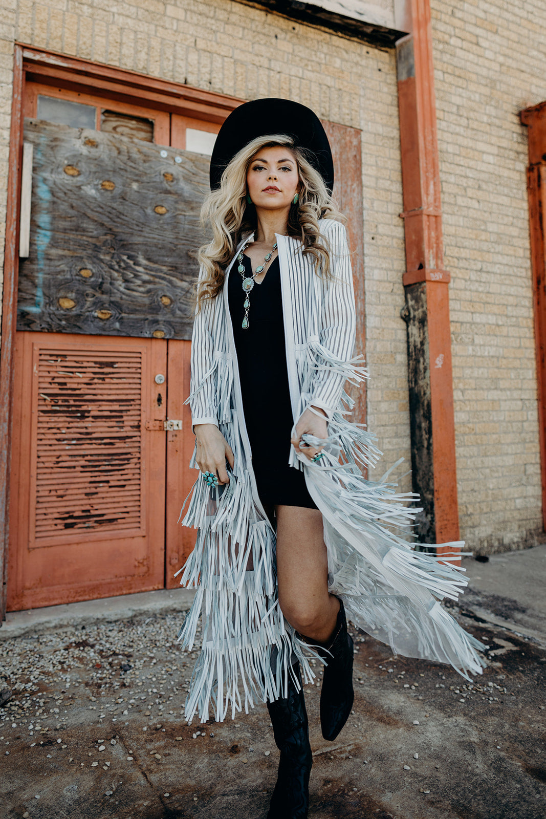 Dakota Fringe Duster